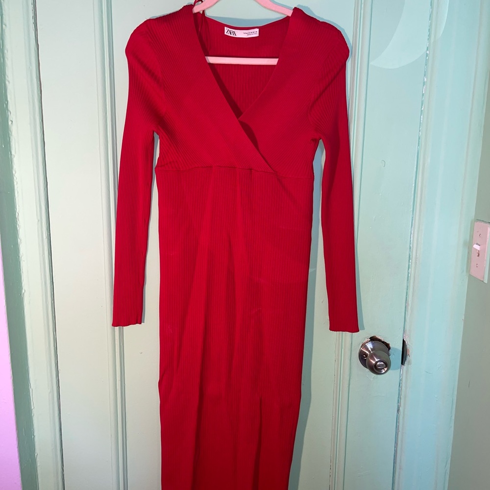 ZARA LONG SLEEVE MIDI RED DRESS